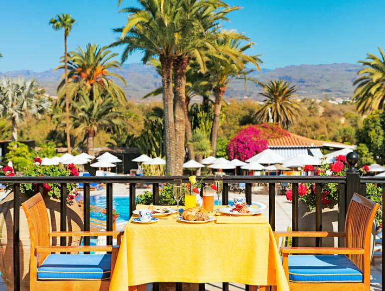 Seaside Grand Hotel Residencia