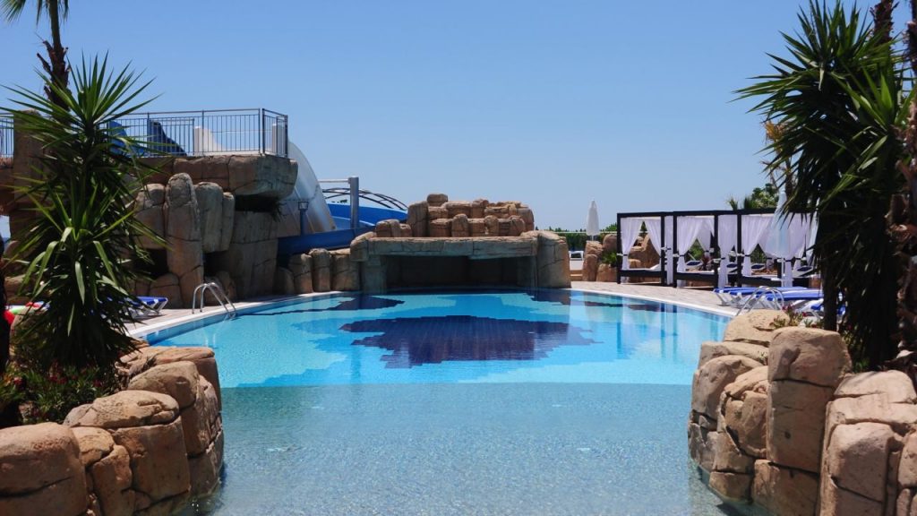 Sentido Numa Bay